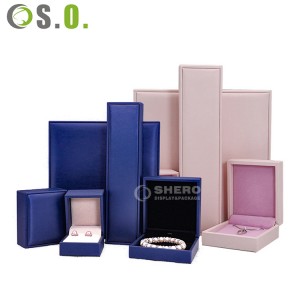 Luxury green PU Leather Jewelry Box With gold Stamping Customized Logo For Jewellery