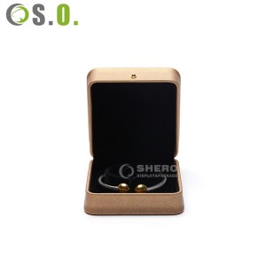 Wholesale Luxury Leather Jewelry Storage Packing Box for Rings Earrings Pendants Necklace Display Custom Logo Jewelry Gift Box