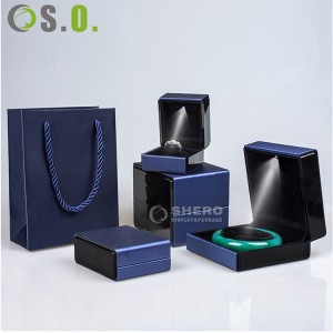 Custom logo luxury displaying bracelet watch ring plastic jewelry packaging box with LED light