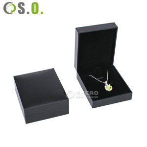 wholesale jewelry classic leatherette ring earring Necklace Bracelet gift plastic jewelry box