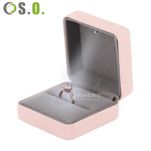 High quality Hot selling Custom logo pink Metal jewelry storage box iron Jewel packaging box for ring earring