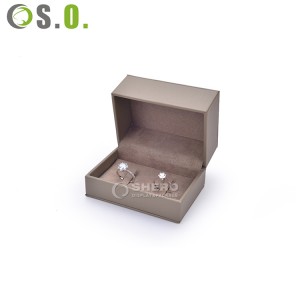 Luxury Custom Leather Jewelry Packaging and Display PU Ring Earring Necklace Bracelet Organizer Box with Logo