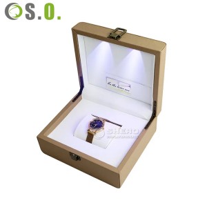 Boîte de montre de luxe en cuir Pu, Design unique, boîte de montre de luxe carrée personnalisée avec lumière LED, offre spéciale