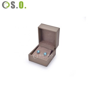Luxury Custom Leather Jewelry Packaging and Display PU Ring Earring Necklace Bracelet Organizer Box with Logo