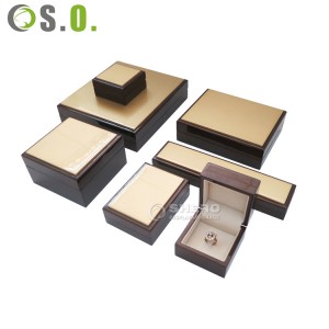 Best Sale Gold Luxury Wooden Jewelry Box Velvet Inner Cusotm design Wood Box Packaging