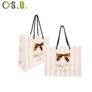 Custom Luxury Clothing Retail Bag Packing Pink Gift Bag Shopping Packaging Paper Bags With Handles