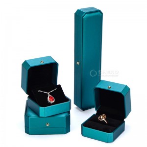 Factory Wholesale Custom Logo Green  Packaging PU Leather Jewelry Gift Box For Ring Pendant