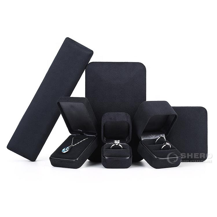 Luxury Black Velvet Iron Box Custom Logo Satin Insert Ring Pendant Jewellery Packaging Box Featured Image