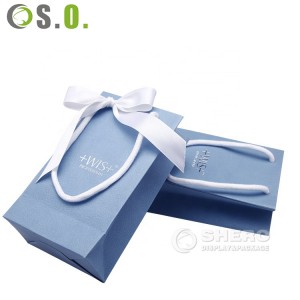 Fashion Custom Size Colorful Packaging Printed Logo Ribbon Favor Small Paper Gift Bags with Handles