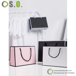 Hot Selling Paperboard Gift Bag with Ribbon for Packaging Clothes and Gifts for Shopping