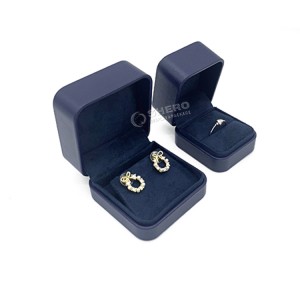 Custom LOGO Small Velvet Luxury Display Leather Jewelry Box For Ring Bracelet Necklace Pendant