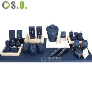 Aangepaste volledige set sieraden display rekwisieten ketting sieraden plank armband etalage suède lederen displayset