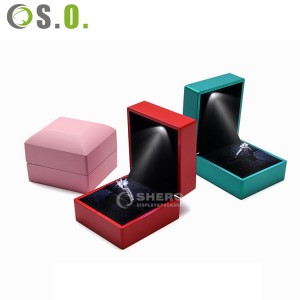 Custom Logo Red Green Blue Black Purple Color Jewelry LED Light Ring Bracelet Pendant Bangle Jewelry Boxes