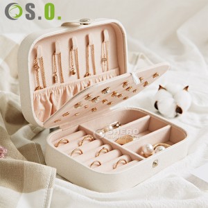Wholesale Bracelet Ring Organizer Earring Box PU Leather Small Jewelry Box Travel Portable Case Jewelry Storage Box With Button