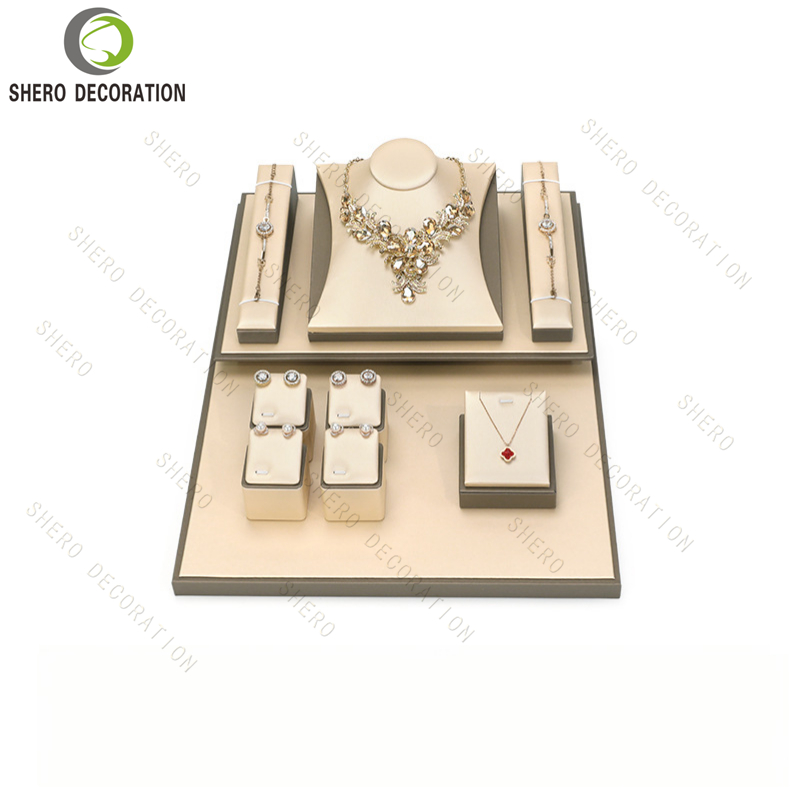 Wholesale Microfiber Jewelry Ring Earring Stands Short Necklace Bust Jewelry Display Set for Counter