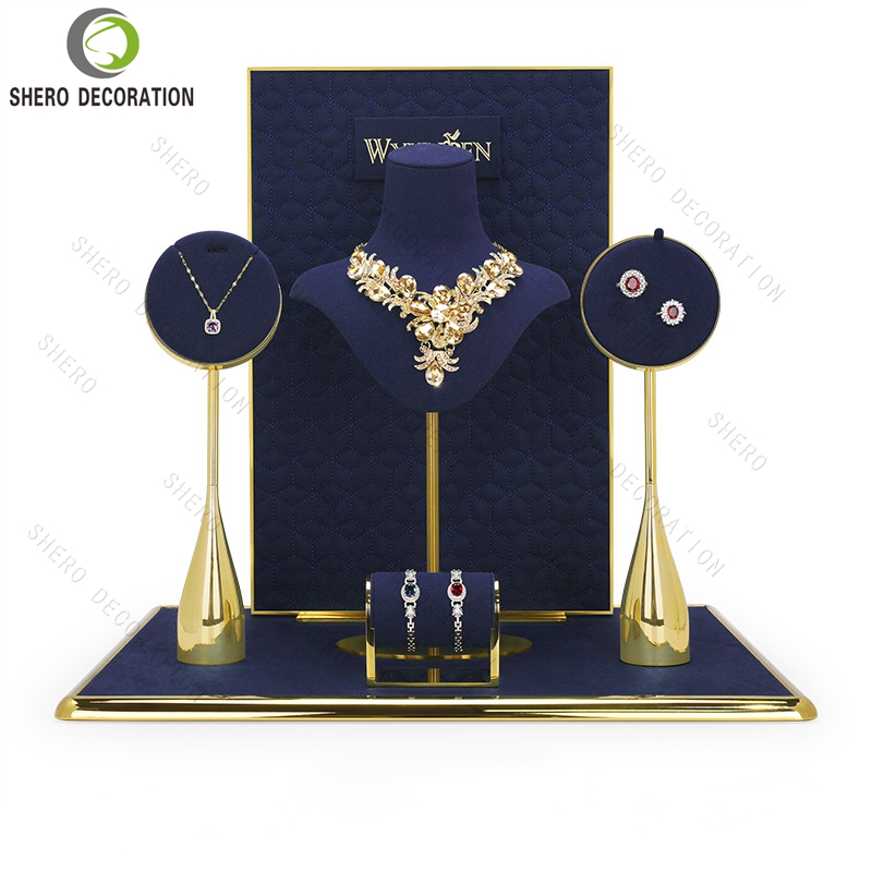 Jewelry Display Props (2)