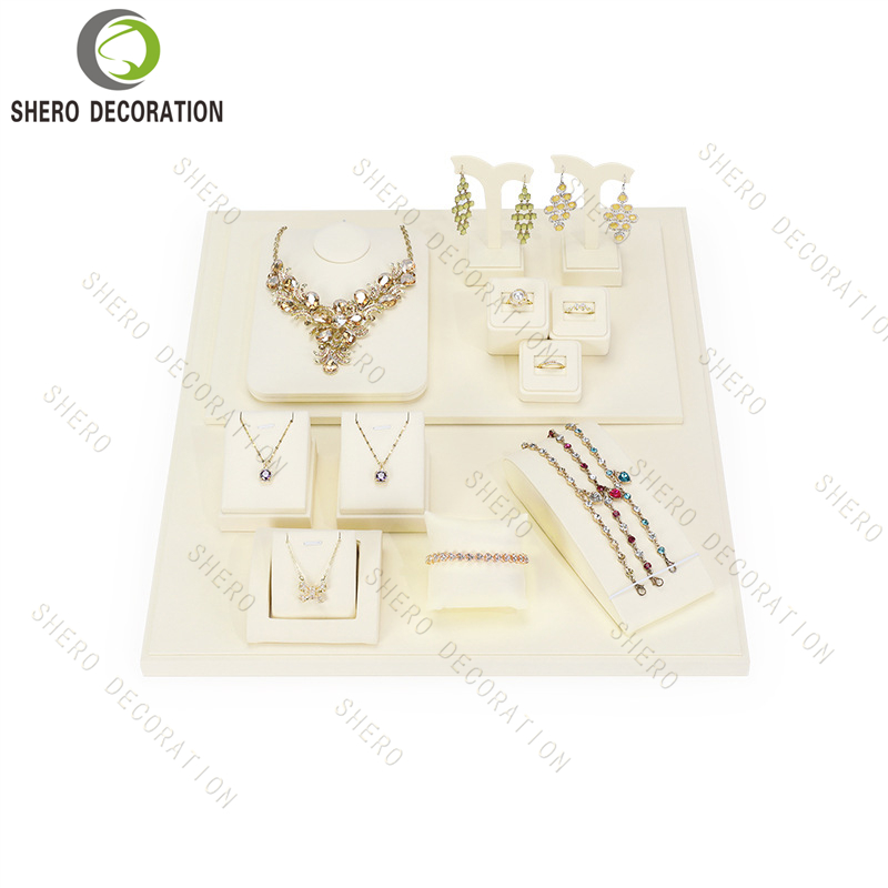 Luxury Shops Jewellery Display Stand Neck Necklace Busts Props Earring Bracelet Jewelry Display Set