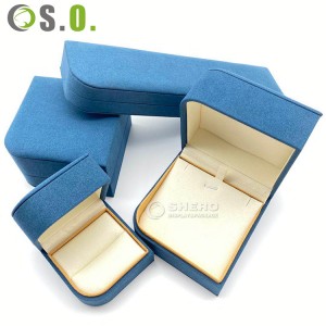 Wholesale boxes supplies texture blue velvet luxury jewelry box with customized logo