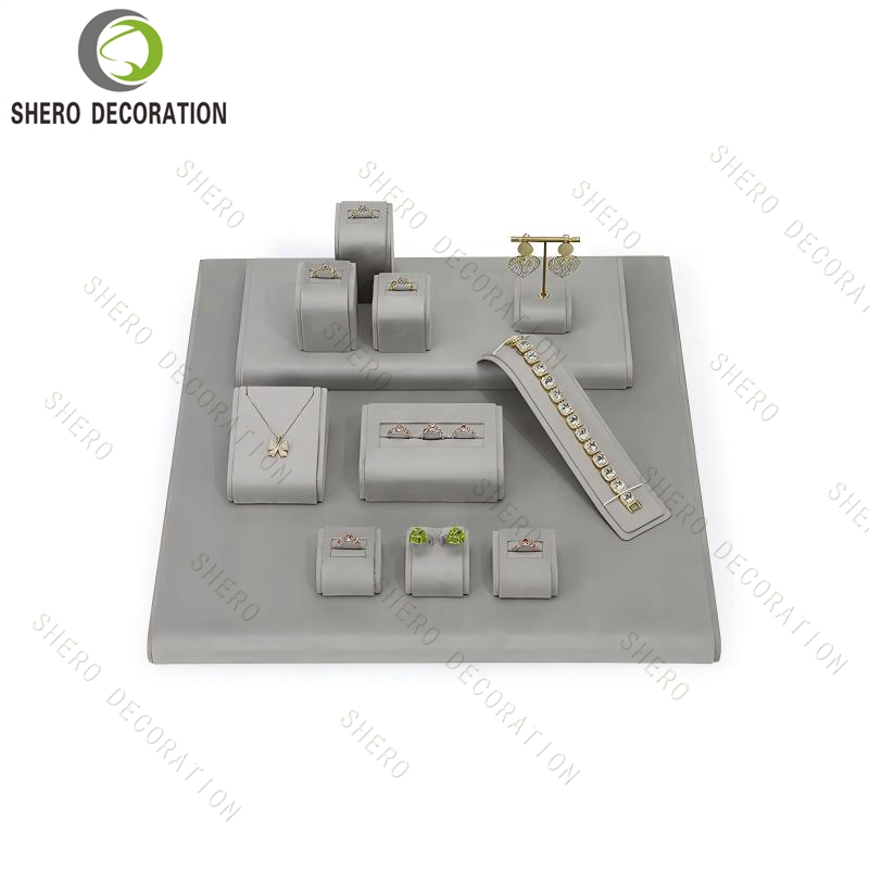 jewellery prop (19)