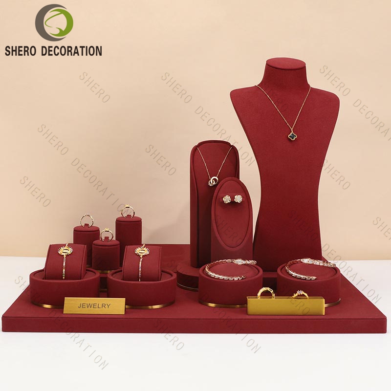 High-end Luxury Jewelry Display Set Necklace Earring Ring Bracelet Display Stand Microfiber Red Jewelry Display Set Prop