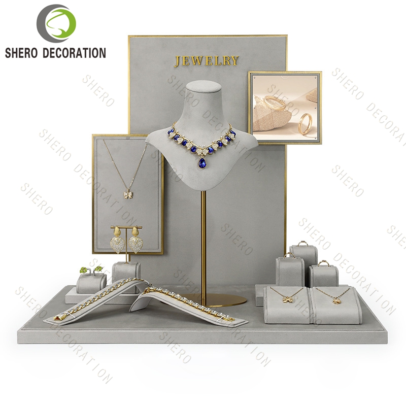 jewelry display props 1 (3)