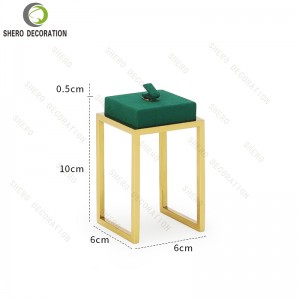 High quality Jewelry Display Set for Necklace Ring Bracelet Customizable Showcase Stand for Stores Exhibitions
