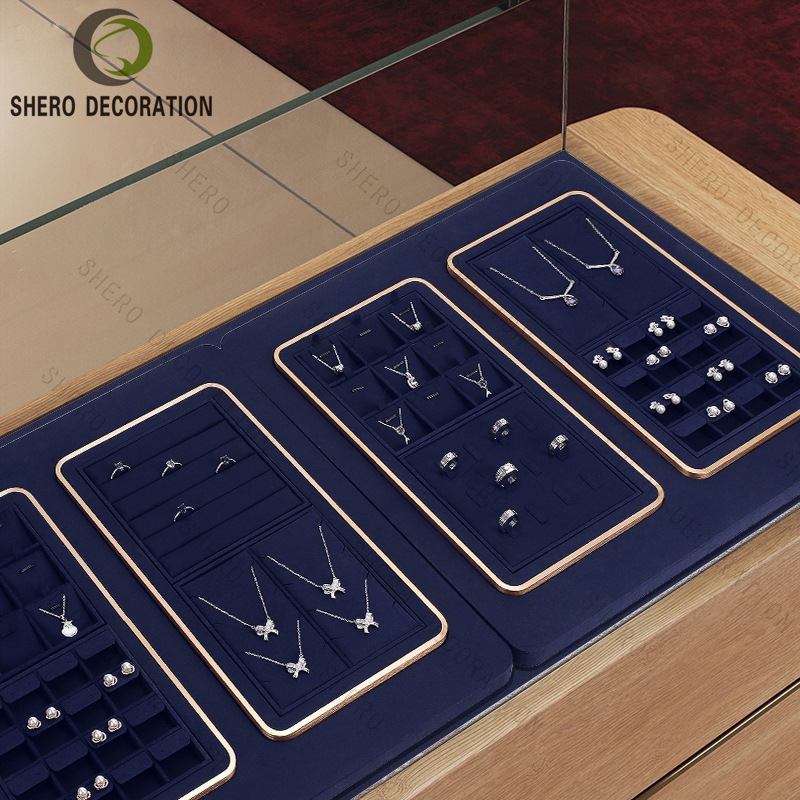 jewelry display props (3)