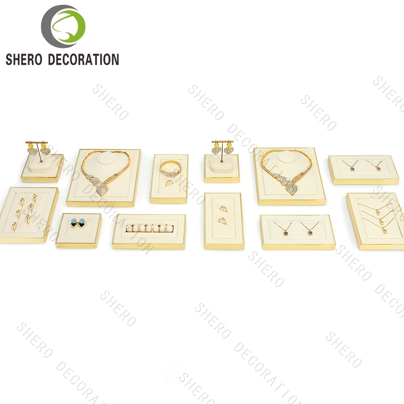 High End Quality Exquisite Luxury Jewelry Box Set for Necklace Earrings Bracelet Packaging and Gift Featured Image
