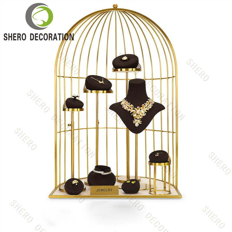 High End Jewelry Display Stand Cases Red Microfiber MDF Metal Jewelry Display Set Luxury Ring Holder Earring Stands