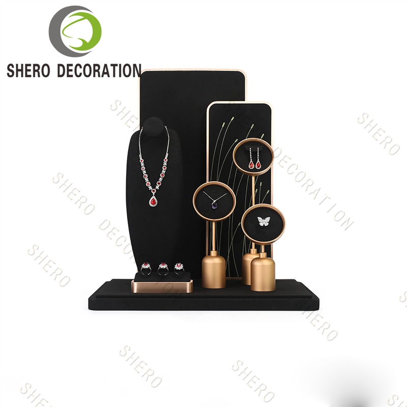 jewelry props (6)