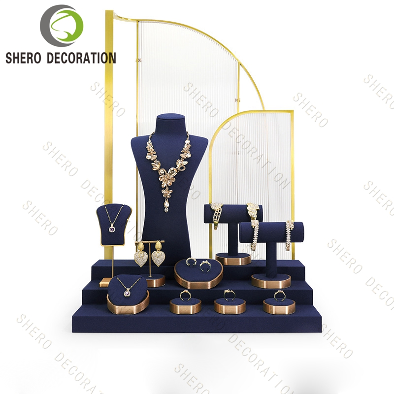 jewelry props (9)